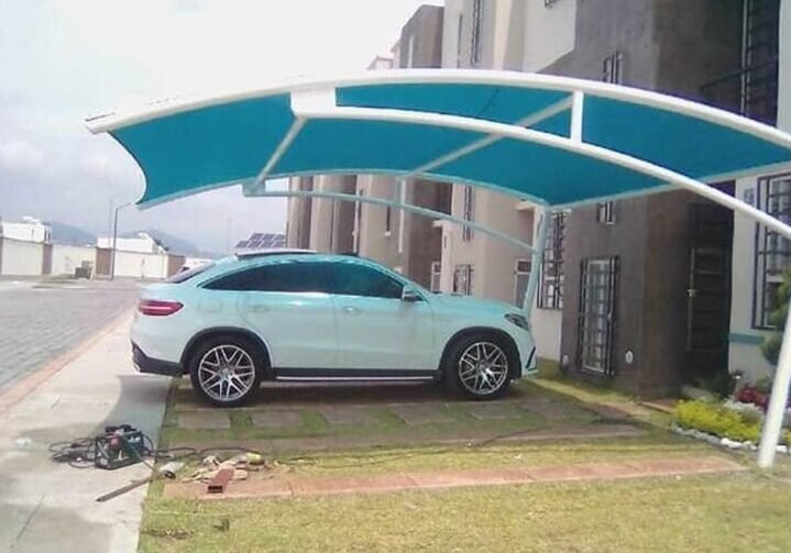 مظلات سيارات عالية الجودة بأسعار تنافسية في الدمام