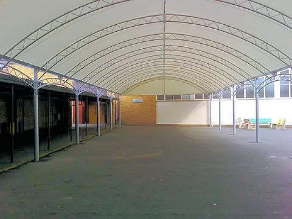 مظلات مدرسية فاخرة في الدمام 