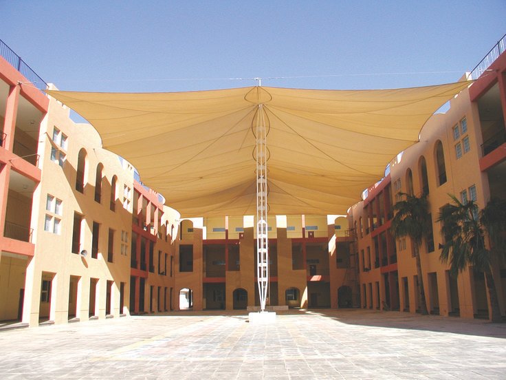 مظلات مدرسية في الدمام بمواصفات حديثة